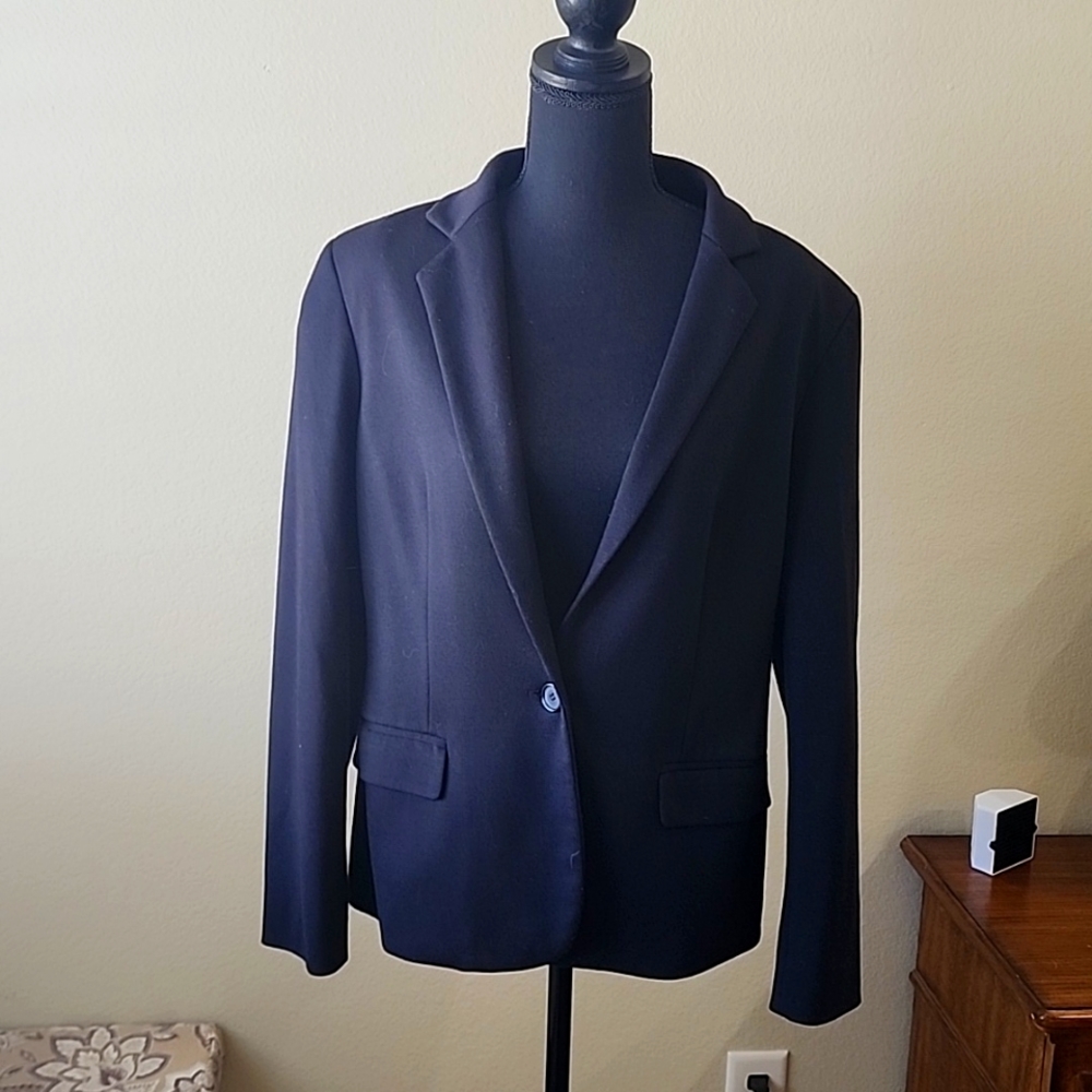 Ladies black suit jacket.